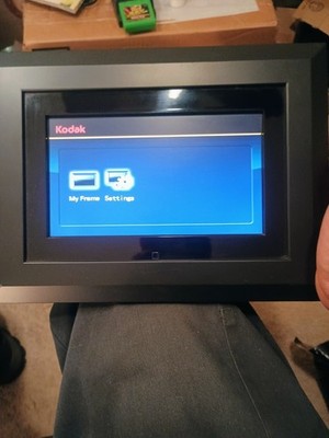 Kodak EasyShare SV811 8'' Digital Picture Frame Remote Power Adapter Tested