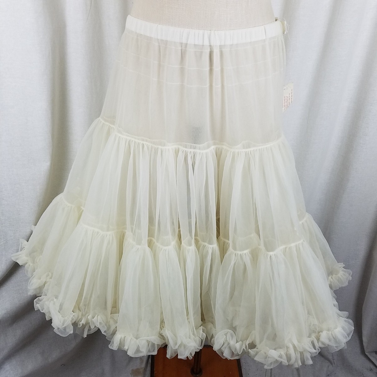 ミュージシャン Official Fan Club  Petticoat Lane Petticoat Lane: Everybody Say Love