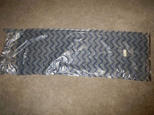 1986-1988 NISSAN MAXIMA FINISHER ASSEMBLY TRUNK FLOOR CENTER PANEL