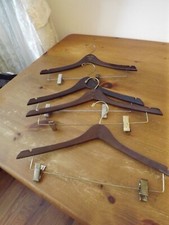 4 VTG WOODEN CURVED HANGERS w/ METAL CLIPS strap indentations