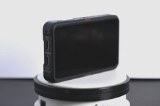 Atomos Ninja V 5" 4Kp60 HDR Monitor Recorder and Batteries