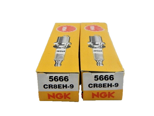 NEW NGK CR8EH-9 SPARK PLUG 5666 2