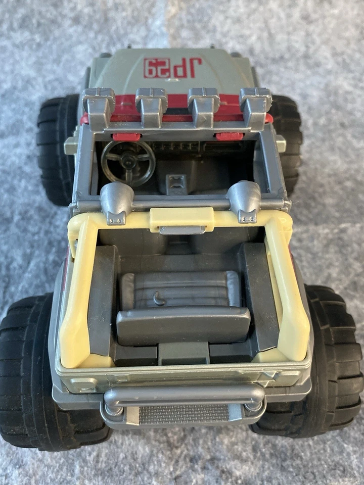 Matchbox Jurassic Park JP29 Jeep Wrangler Large Monster Truck Toy 2013 Mattel - Image 4 of 4