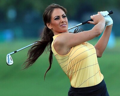 Holly Sonders Playing Golf 8x10 PHOTO PRINT | eBay