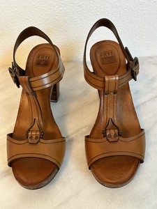 FRYE SILVIE Y STRAP COGNAC BROWN WOMENS LEATHER SANDALS HEELS - SIZE 8M NEW