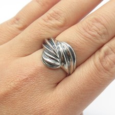 925 Sterling Silver Vintage Modernist Ribbed Ring Size 8.25