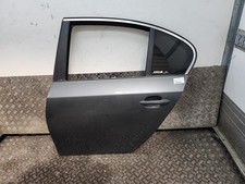 Porte arrière et accessoires BMW SERIE 5