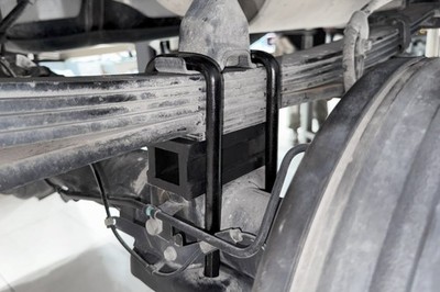 Kit De Rehaussage (lift Kit) Arrière Complet Pour Toyota Hilux LN109/LN111 Diesel 3L (1988-1997) - Neuf