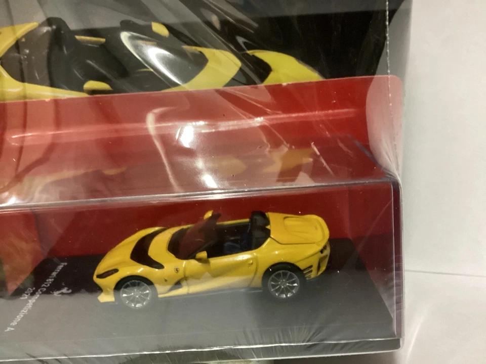 FERRARI 812 COMPETIZIONE A 2021 1/64 diecast + BOOKLET Centauria Limited edition - Immagine 3 di 4