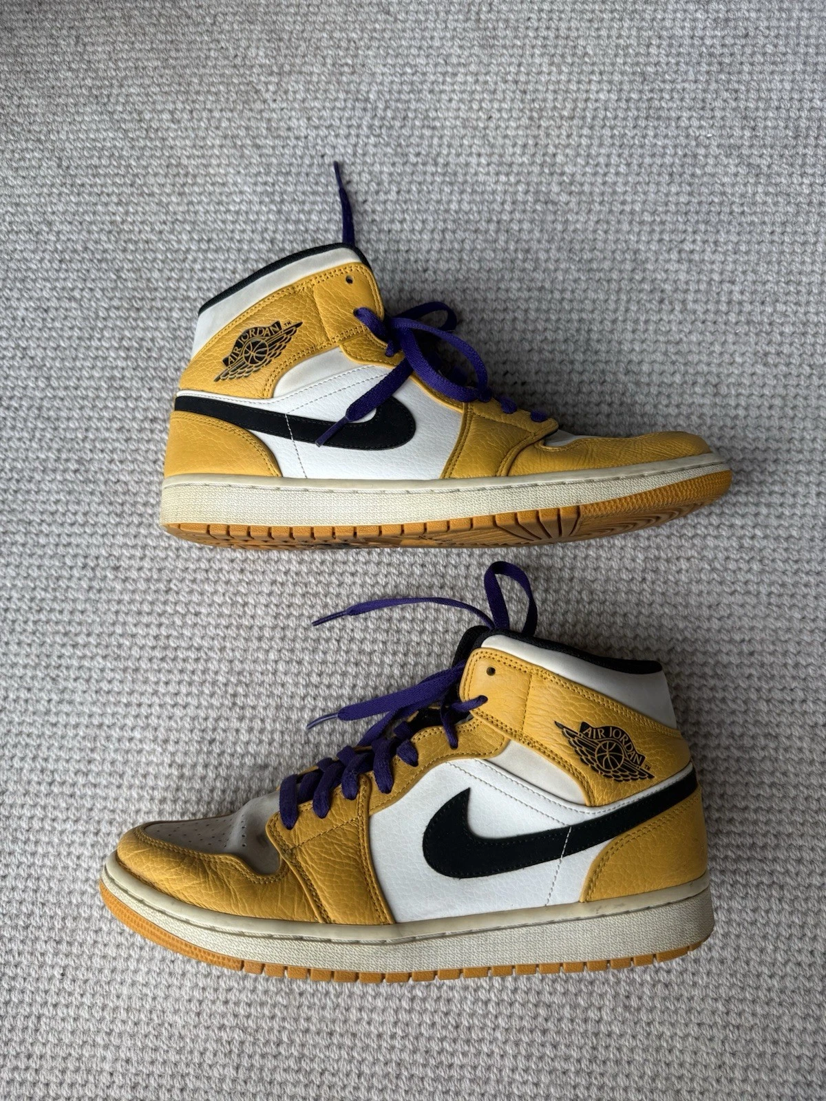 Nike Air Jordan 1 Mid SE "Lakers" Rare Taglia 9 UK