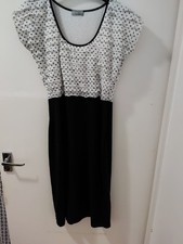 Women's Black & White Per Una Dress. size 10.