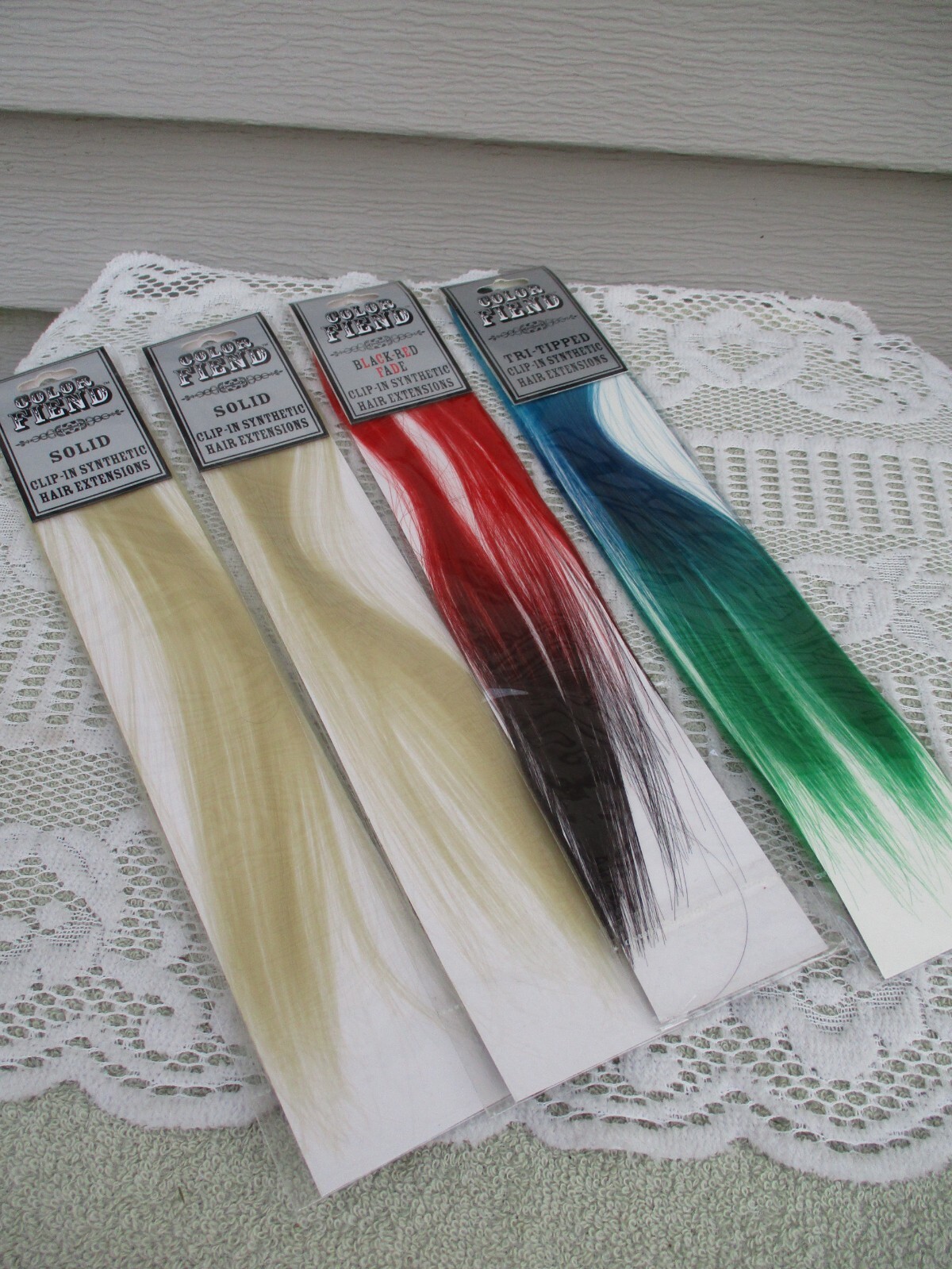 4Hot Topic Color Fiend ClipIn Hair Extensions Platinum/RedBlack