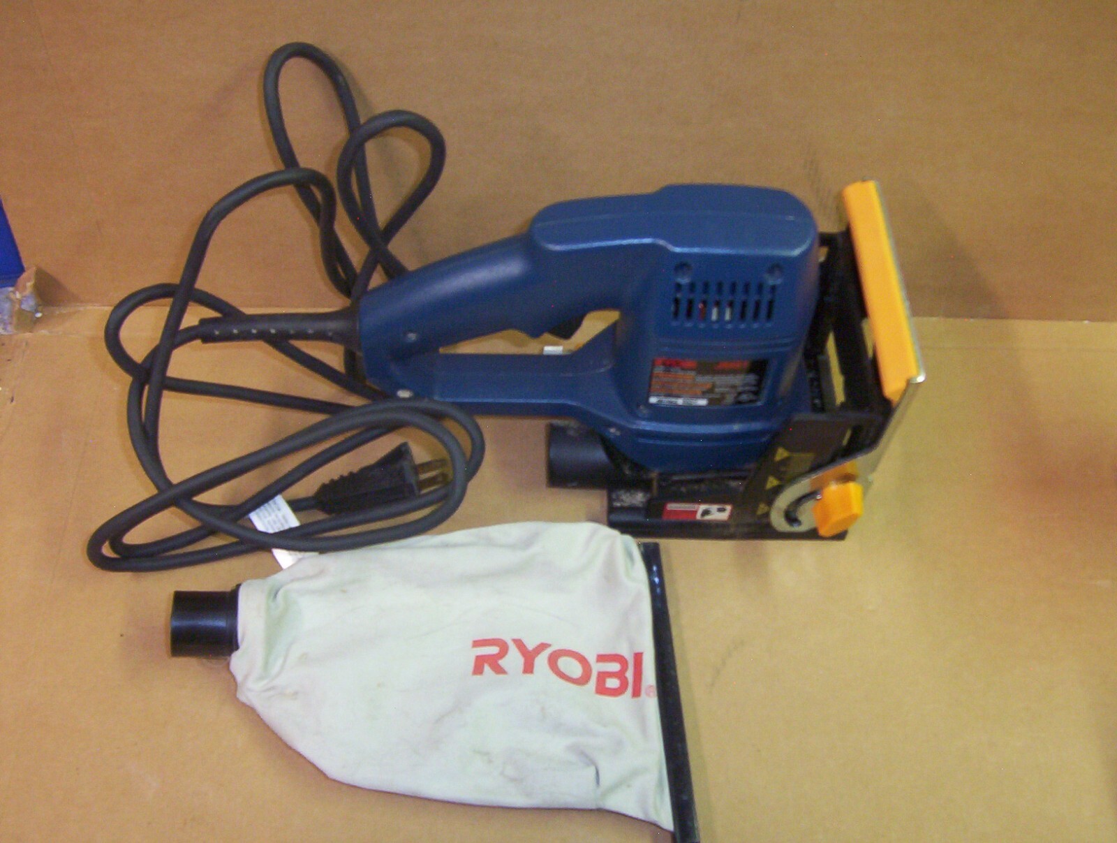 Ryobi JM81 Detail Biscuit Joiner with Dust Bag, Carry Case, and Biscuits eBay
