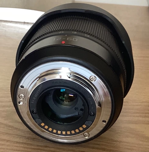 Panasonic LUMIX G VARIO 12-60mm F3.5-5.6 ASPH POWER O.I.S Micro Four Thirds Lens - Picture 3 of 4