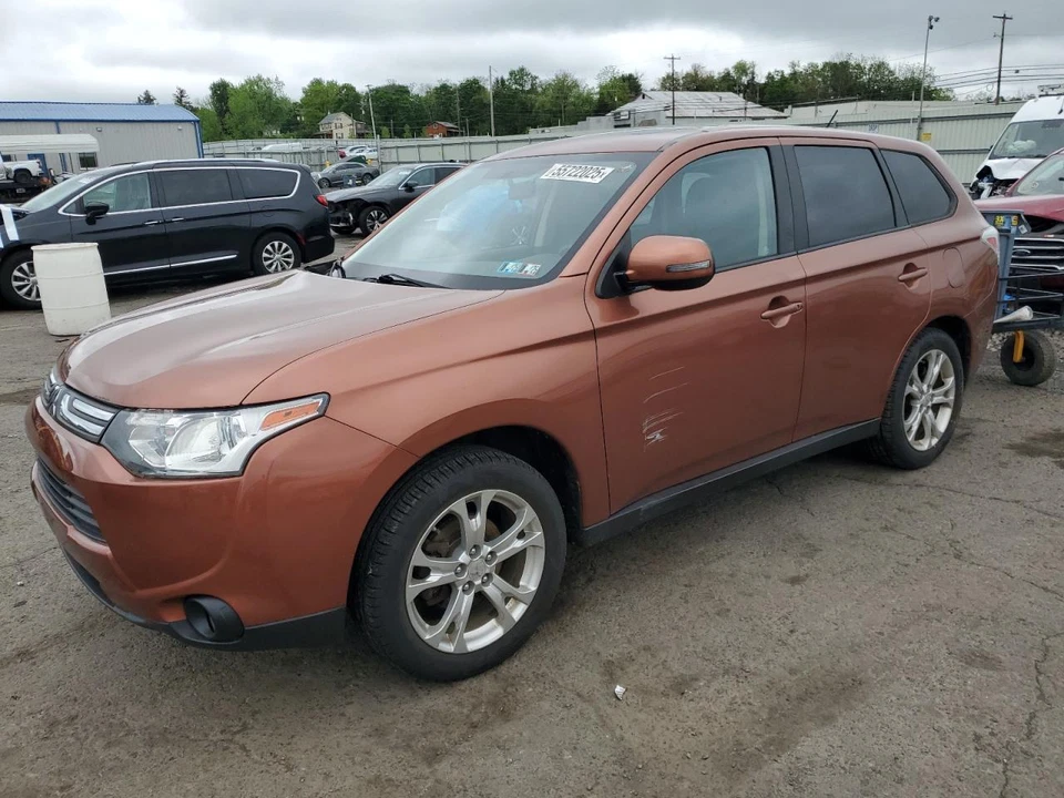 Used Driving Light fits: 2014 Mitsubishi Outlander fog-driving Grade A Foto 4 de 4