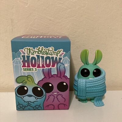 Thimblestump Hollow Series 3 Angora Vinyl Figure 3