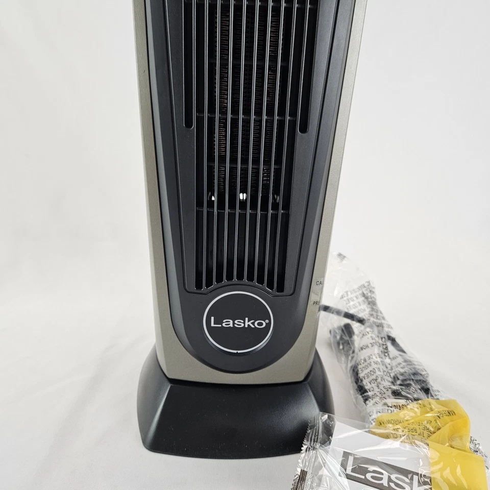 Calentador cerámico oscilante Lasko 22,5 pulgadas 1500 vatios 751320 Foto 2 de 4