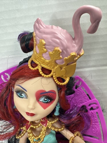 Muñeca Ever After High Lizzy Hearts Way Too Wonderland - Imagen 4 de 11