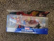 Disney Infinity 2.0 Marvel Super Heroes The Avengers Play Set Sealed BoxLid Bent