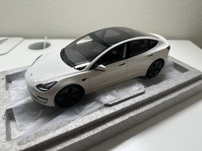 MINICARS: A 1:18-scale Mitsubishi Starion, people! | Japanese Nostalgic Car