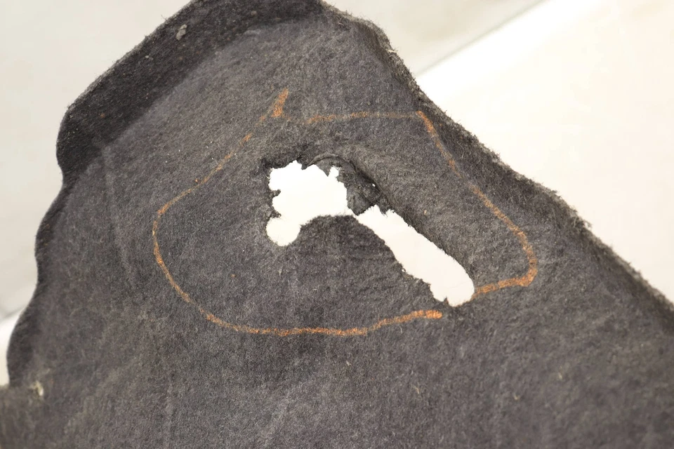 2016-2024 BMW X1 - Forro traseiro direito do para-lama/carcaça da roda 7346042 - Imagem 3 de 4