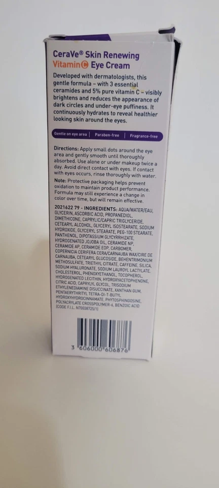 Crema de ojos CeraVe Skin Renowing Vitamina C, crema debajo de los ojos para ojeras Foto 2 de 3