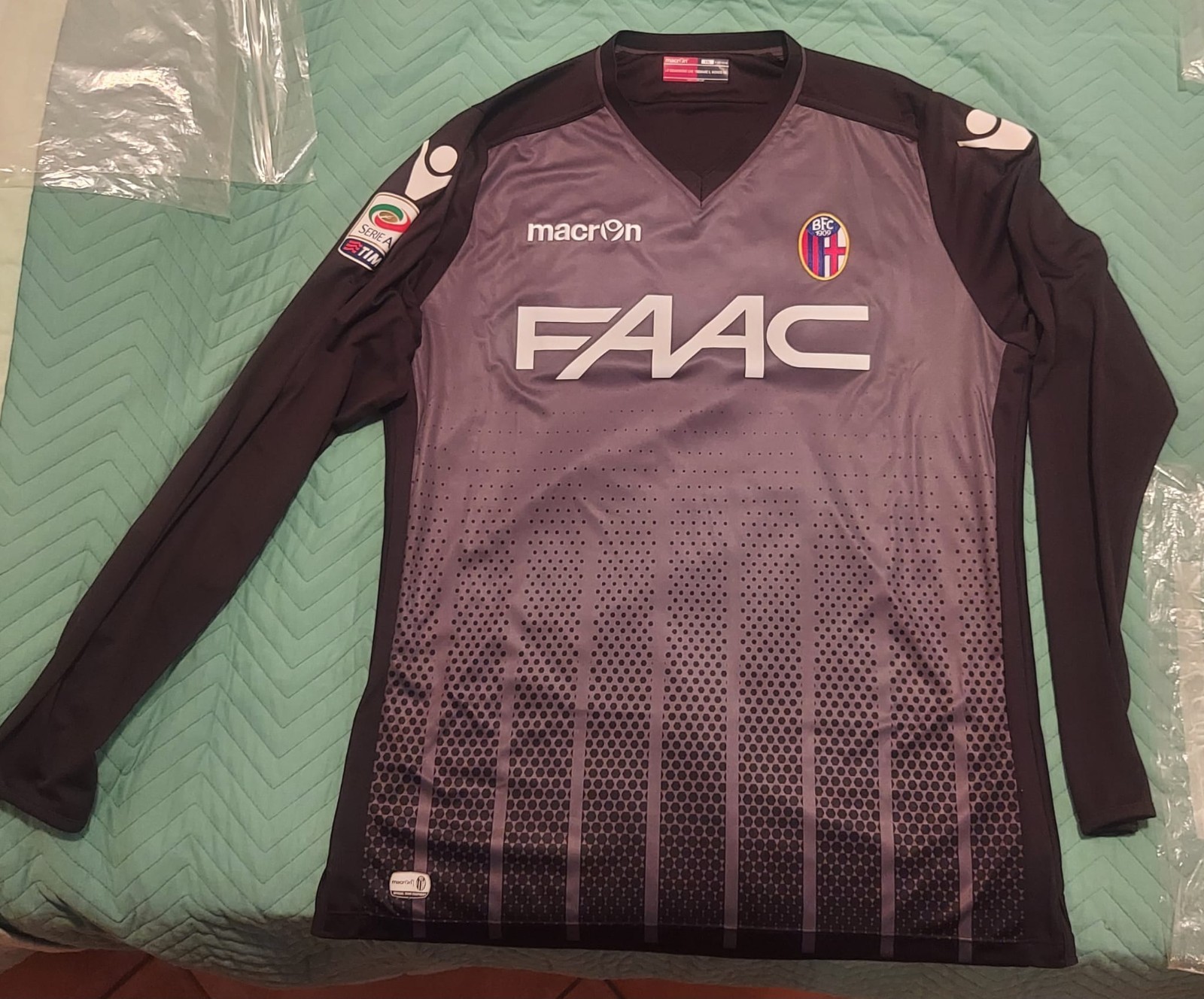 Fallou Sarr Match Worn Shirt Bologna FC 1909 Serie A 2016-2017