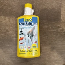 Tetra AquaSafe Plus Aquarium Water Conditioner 16.9 fl oz. Teats 1000 Gallons