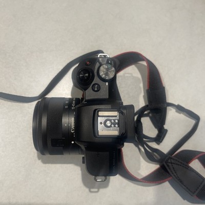 Canon EOS M50 Mark II 4K 24.1MP 15-45mm Lens Mirrorless Digital Camera W/extras