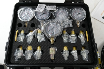 #ad AilemeNova Hydraulic Pressure Test Kit Gauge Hoses Couplings Case Set Black $119.99