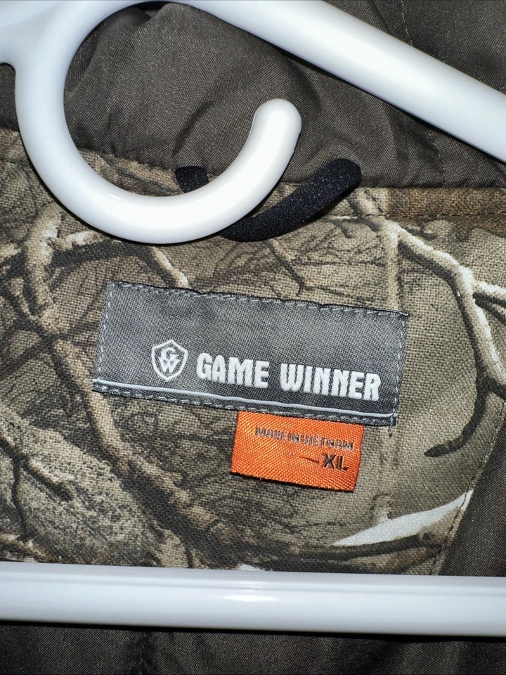 Game winner real tree camo men’s jacket size XL Deer Hunting Jacket - Image 3 of 4