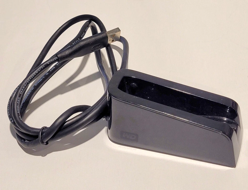 Western Digital Dock Station for MICRO USB 2.0 2.5" HDD p/n: 4063-705384-000 - Image 3 of 4