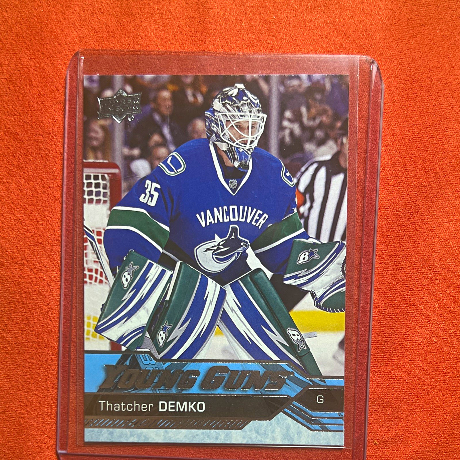 Upper Deck 2016-17 Young Guns Thatcher Demko Vancouver Canucks #472 RC
