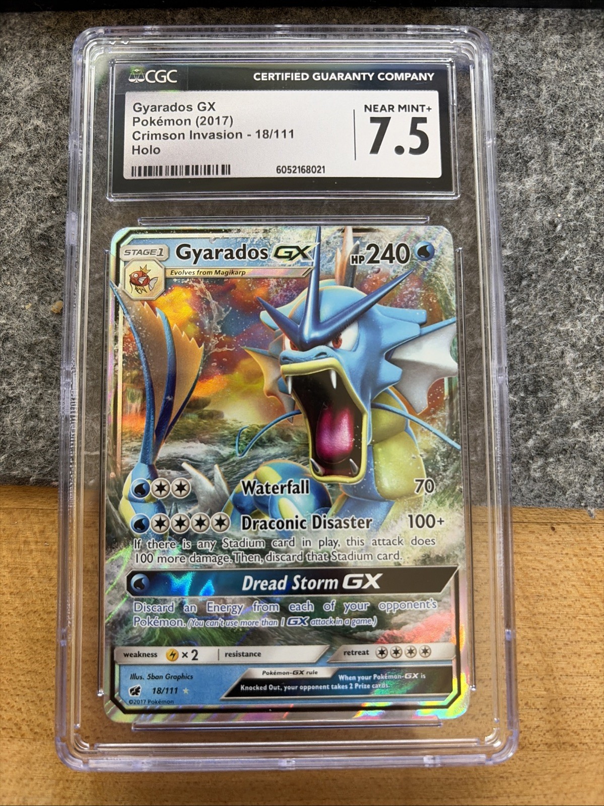 2017 Pokemon SM Crimson Invasion Gyarados Holo #18/111