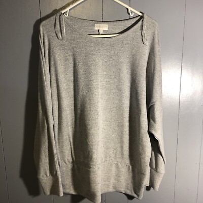 Apricot Womens Long Sleeve Pullover Size Large Gray
