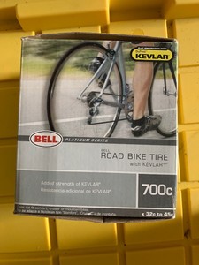 bell road bike tire with kevlar