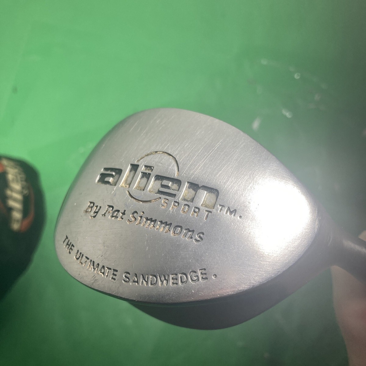 サウスウェストシャフト ALIEN Sports DOT Punch Sand Wedge | RH | Graphite Shaft