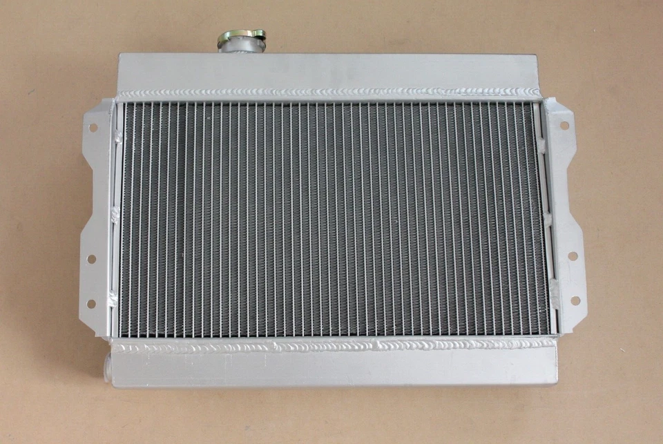 Fit DATSUN 510 1968 - 1973/620 拾音器 1972 - 1973 L16 M/T 铝制收音机 56 毫米 — 第 2/4 张图片