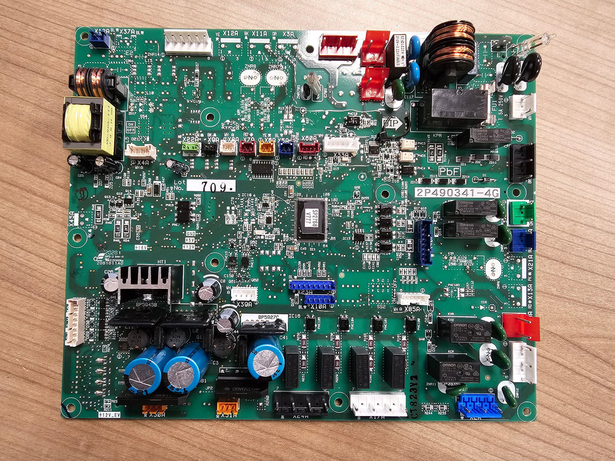 Daikin 5023759 PCB Assy 2P490341-4G EHYHBH08AAV32 Altherma 5018929