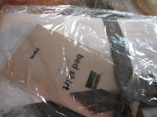 West Elm 400 Thread Count Organic Sateen Bed Skirt bedskirt Twin white 15  New