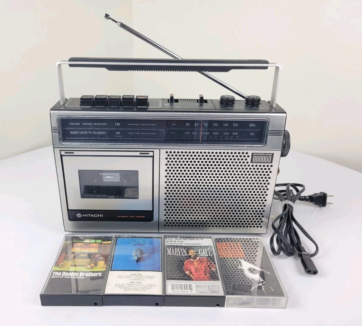 Preços baixos em Hitachi Aparelhos de Som e Boombox portáteis com