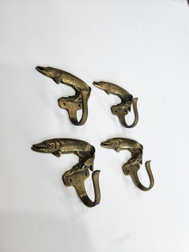 SET OF 4 VINTAGE SOLID BRASS PIKE FISH HOOKS COAT HOOKS - Picture 3 of 6