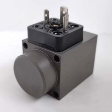 1 szt. Nowość do KTS P35 B00 24V Zawór pilota Elektromagnes 215179 Część zamienna