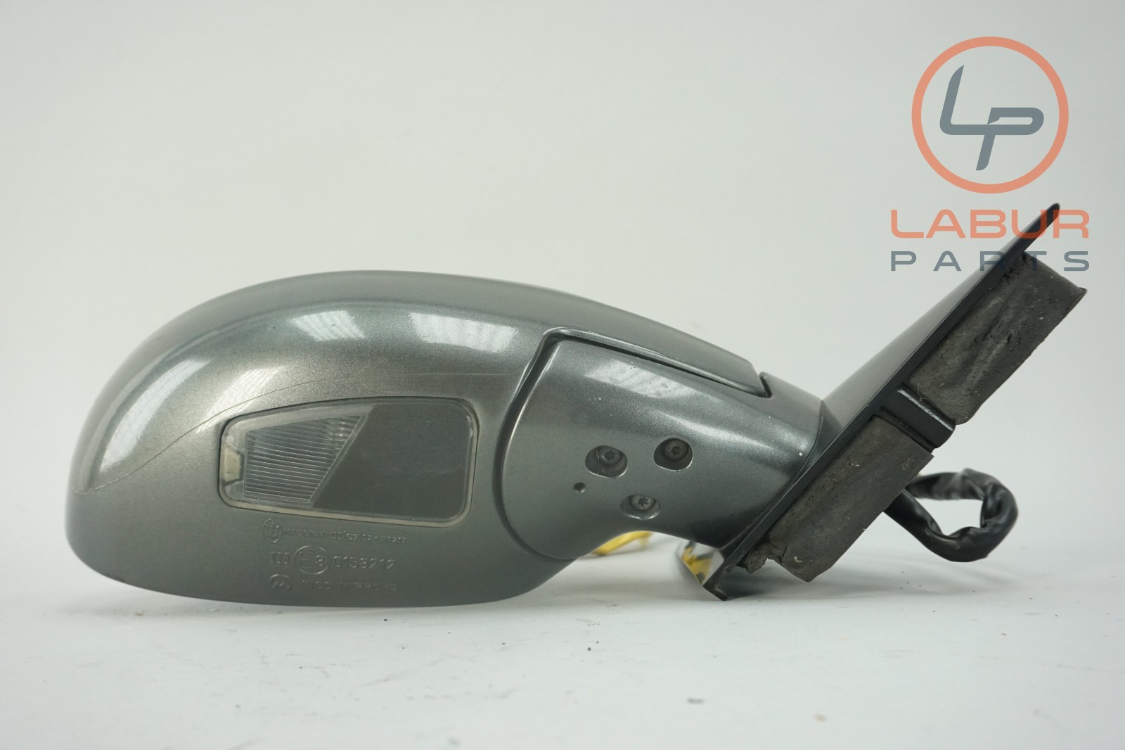 M139 05-08 Maserati Quattroporte Front Right Door Side Rear View Mirror Gray 770