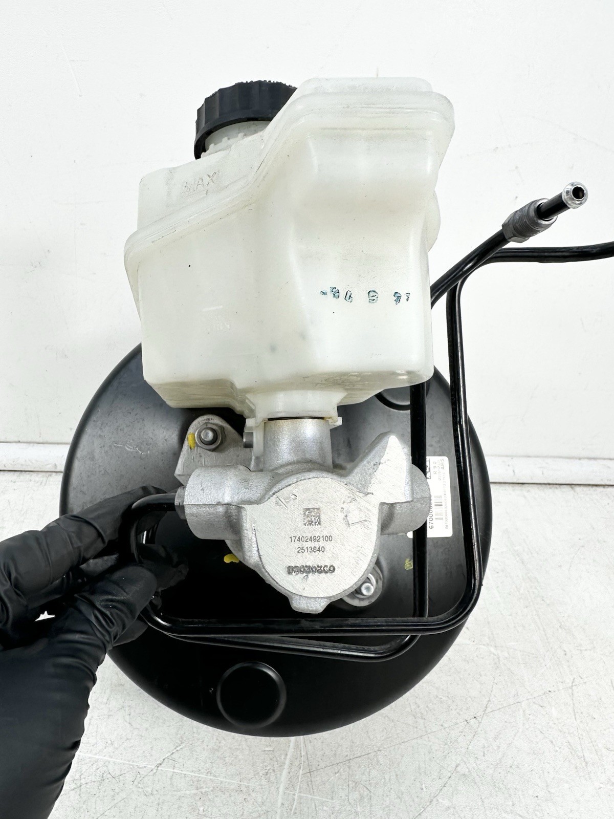 2014-2020 MASERATI QUATTROPORTE AWD BRAKE BOOSTER W/ MASTER CYLINDER OEM
