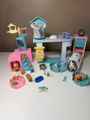 Vintage Barbie Groom 'N Care Center Playset & Pet Shop 1998