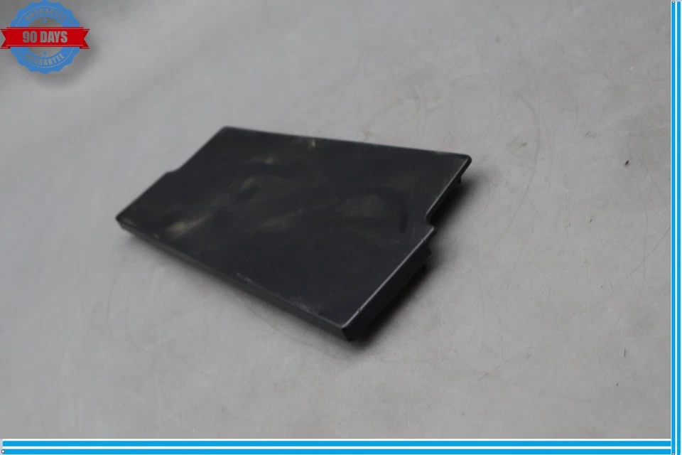 07-13 宝马 X6 E71 右前乘客侧手套存储盒盖装饰 Oem — 第 2/4 张图片