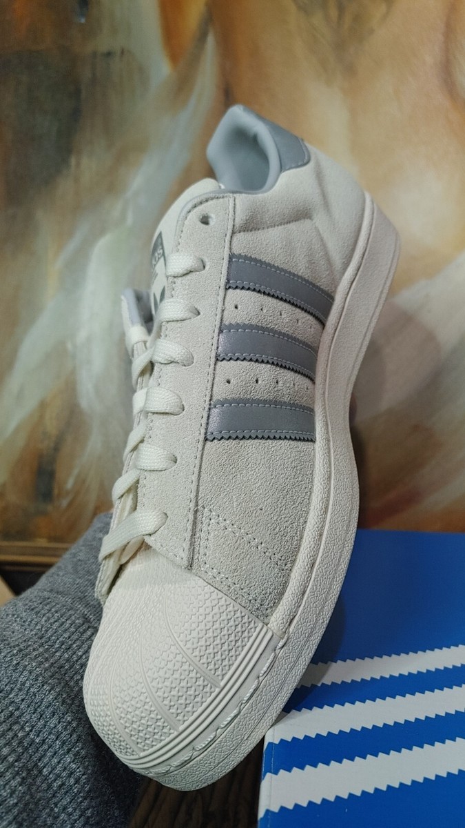 Adidas Superstar Size 9.5 Cream White Silver Reflective B41989