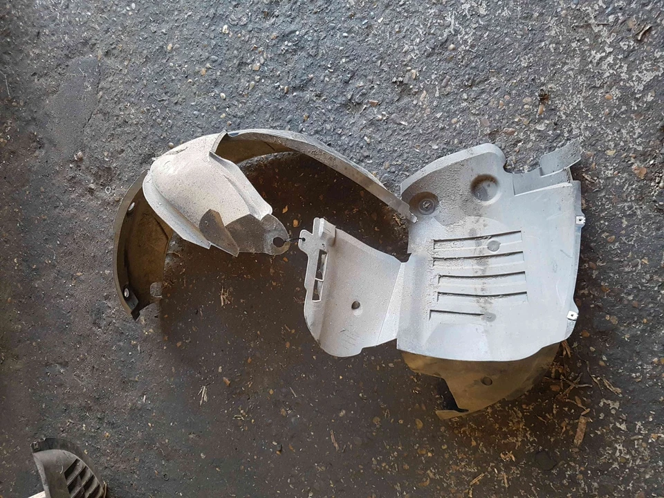 Protetor de forro de arco dianteiro para drivers Renault Kangoo MK1 2003-2007 OSF - Imagem 2 de 4