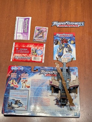 Transformers Armada Super-Cons Cyclonus